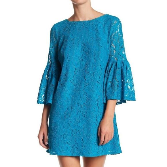 Laundry By Shelli Segal Dresses & Skirts - Laundry By Shelli Segal Bell Sleeve Lace A-Line Dress Blue Size 6